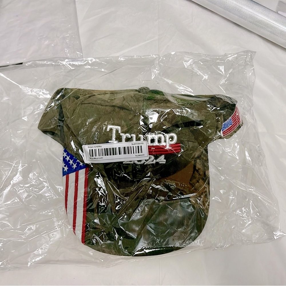 Trump hat - Picture 2 of 5